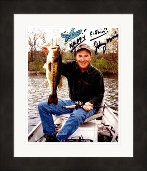 Johnny Morris imzalı 8x10 Fotoğraf (Balıkçı, Bas Pro Mağazaları) 1 etiket baskısı Keçeleşmiş ve Çerçeveli-İmzalı